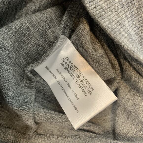 Wildfox Sweatshirt‎ Large Gray Pour Favor Statement Graphic Stretch L New - Picture 8 of 9